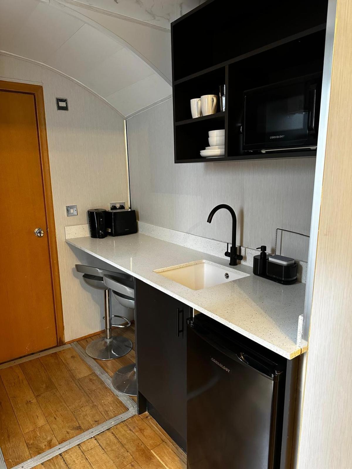 Fb1-Spacious Basement Studio Flat Fits 2- Near Hyde Park Londen Buitenkant foto